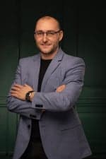 KRZYSZTOF STEFANIAK Finanse i Nieruchomości
