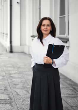 Anna Szymańska - Real Estate Agent in Jedlina-Zdrój