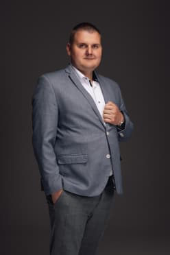 Agent nieruchomości — Warszawa: Arkadiusz Mućka