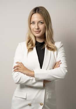 Iga Szlachta - Real Estate Agent in Warszawa