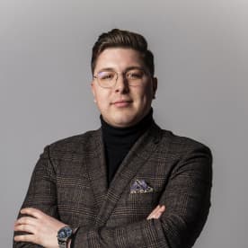 Agent nieruchomości — Warszawa: Jakub Mikołajczuk