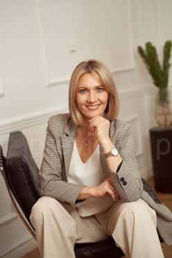 Joanna Stojanowska - Real Estate Agent in Warszawa