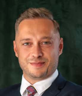 Kamil Dzioba - Real Estate Agent in Częstochowa