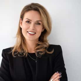 Kinga Chwiejczak - Real Estate Agent in Kraków