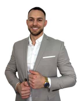Konrad Waszak - Real Estate Agent in Białystok