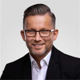 Łukasz Twarowski - Agent nieruchomości w: Szczecin