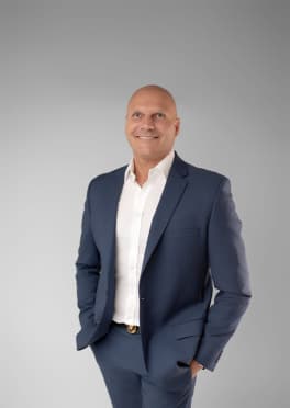 Real Estate Agent in Legionowo: Piotr Derbin