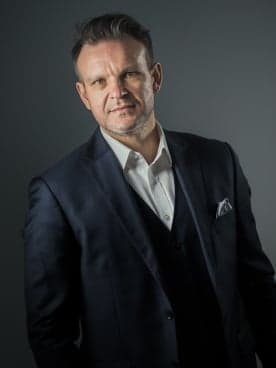 Agent nieruchomości — Warszawa: Piotr Tywonek