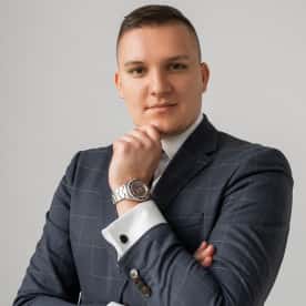 Robert Kępa - Real Estate Agent in Warszawa