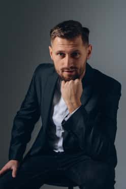 Szymon Bierówka - Real Estate Agent in Kraków