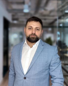 Agent nieruchomości — Warszawa: Tomasz Mika