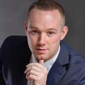 Tomasz Wojtyniak - Real Estate Agent in Zielona Góra