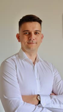 Agent nieruchomości — Warszawa: Wojciech Ostrowski